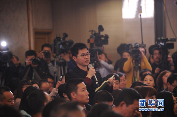 傅莹:税收法定原则落实已有时间表和路线图