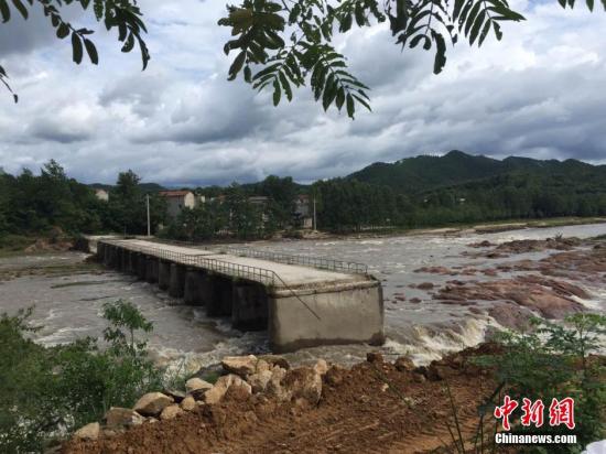 中国26省份遭洪灾 死亡失踪231人损失约506亿