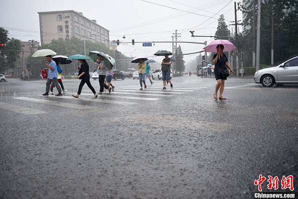 北京暴雨到大暴雨持续 11至16时降雨最强