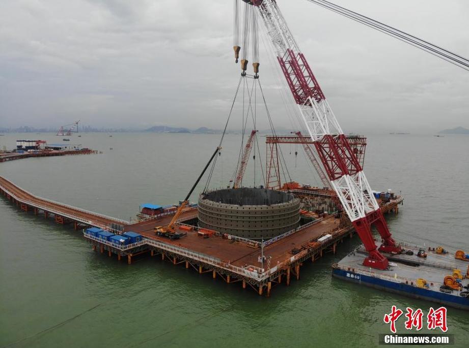 英国首相就涉港问题发表言论 耿爽：我今天姑且克制一些