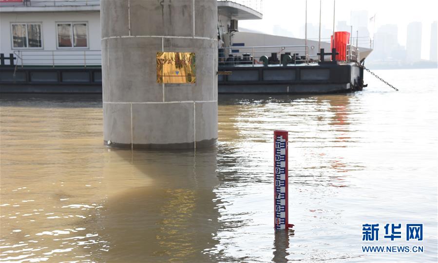 长江干流湖北段水位持续上涨