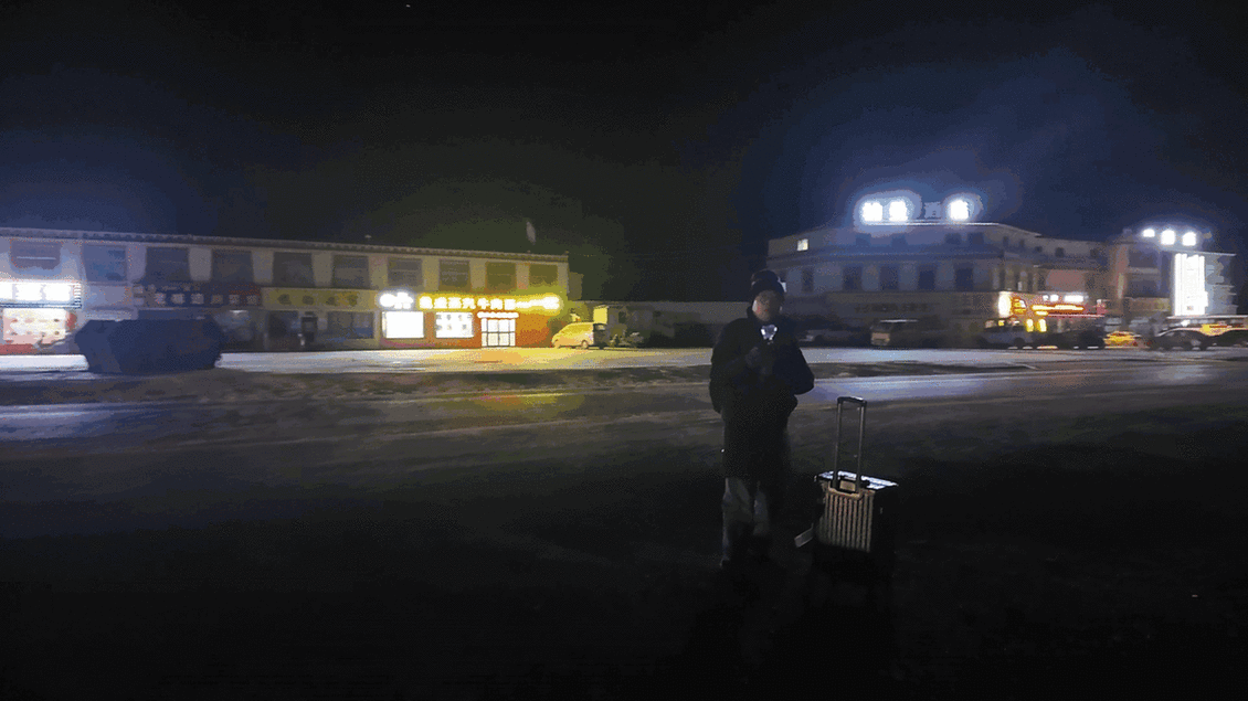 【新春走基层】“搭积木”闯三大难关 4650米“生命禁区”绽放“太阳花”