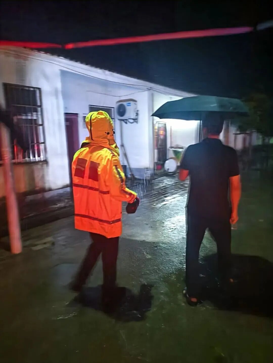 强降雨来袭,这六个故事,读懂湖北人! 强降雨来袭,这六个故事,读懂湖北人!