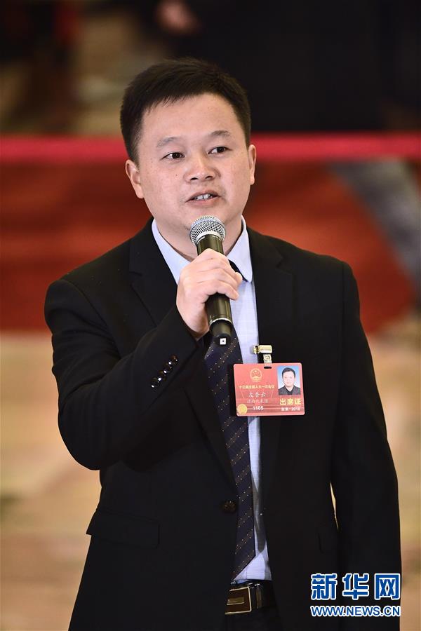 十三届全国人大一次会议首场代表通道开启 10位代表说了哪些干货？