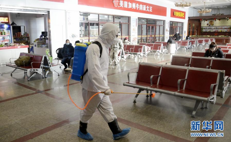 北京站：加强疫情防控 守护旅客平安