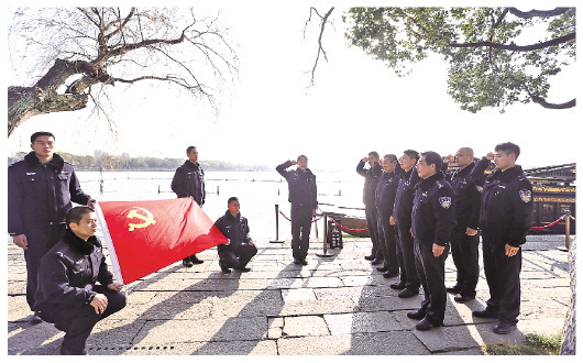 南湖红船见证中国共产党人初心使命