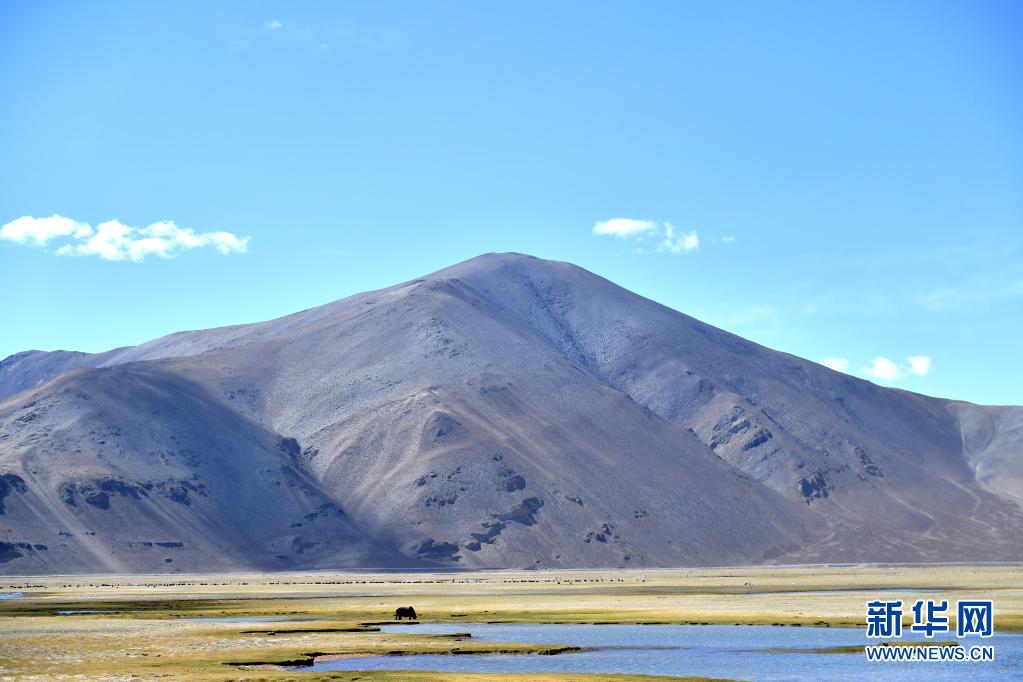 西藏定结湿地：静水如镜