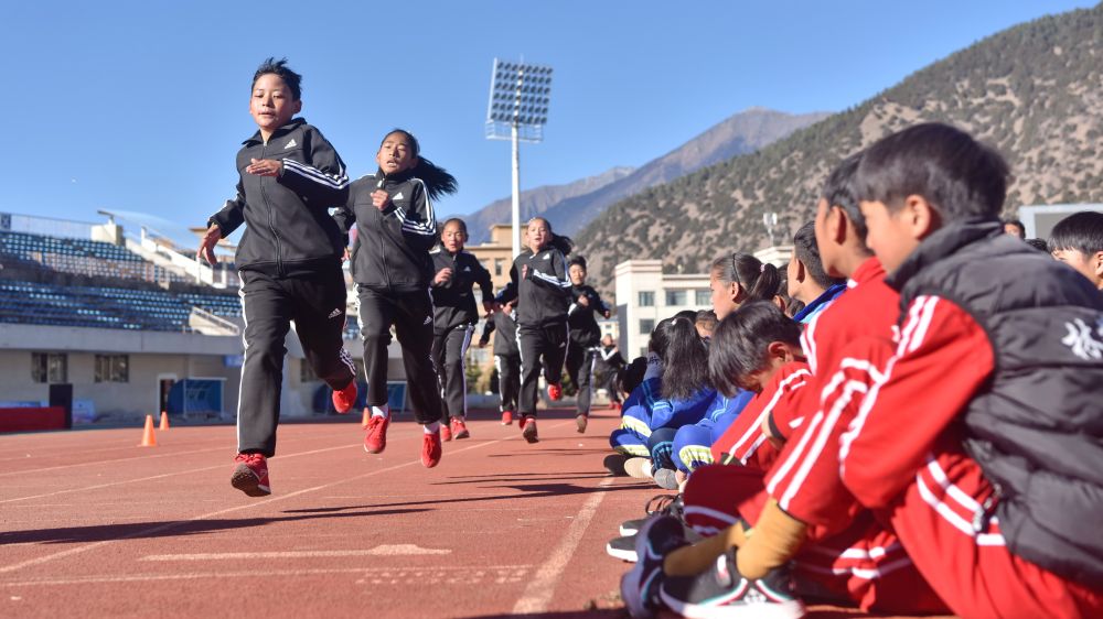 为了祖国荣耀与人民幸福——体育事业发展中的西藏70年