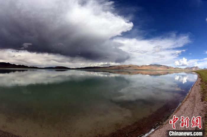 中国二次青藏科考分队开启北线行程 完成达热错采样