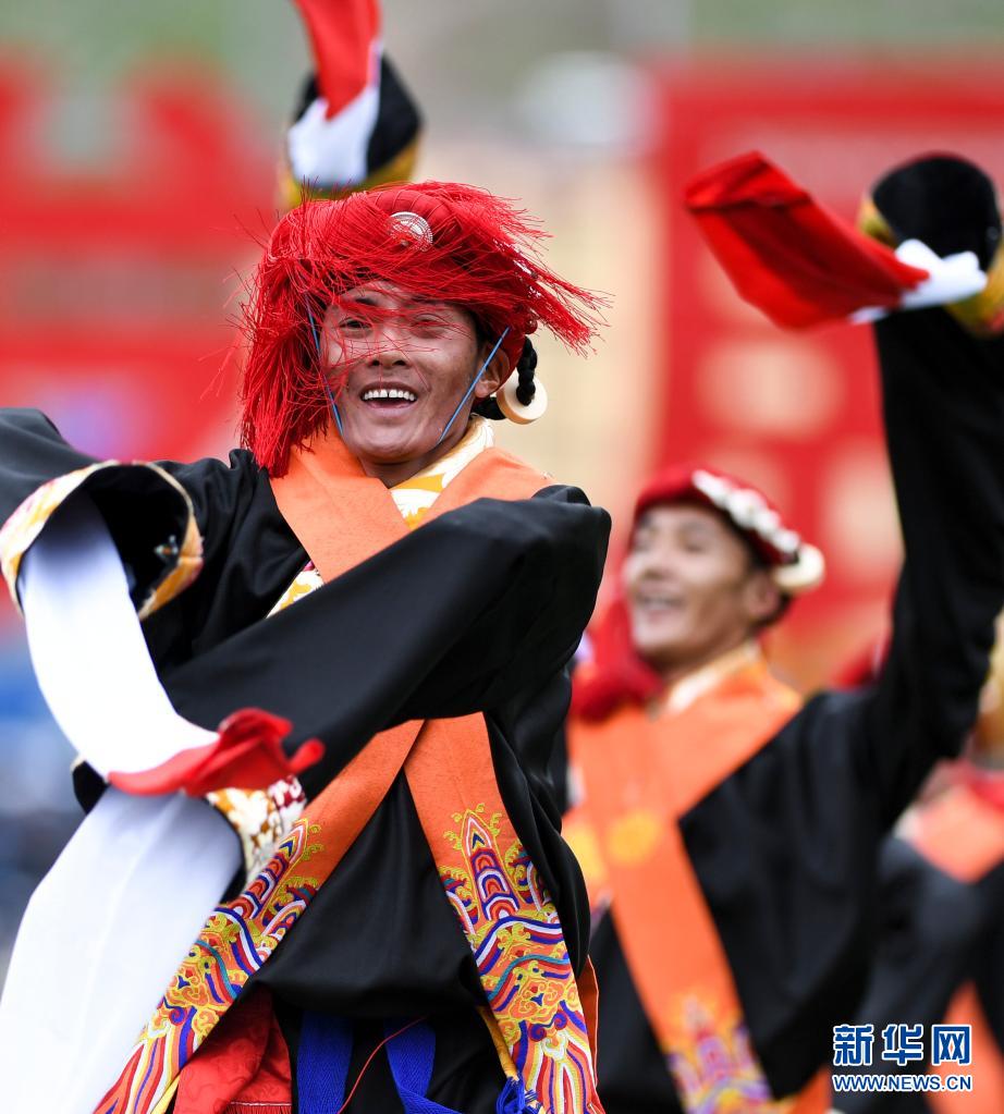青海玉树藏族自治州庆祝成立70周年