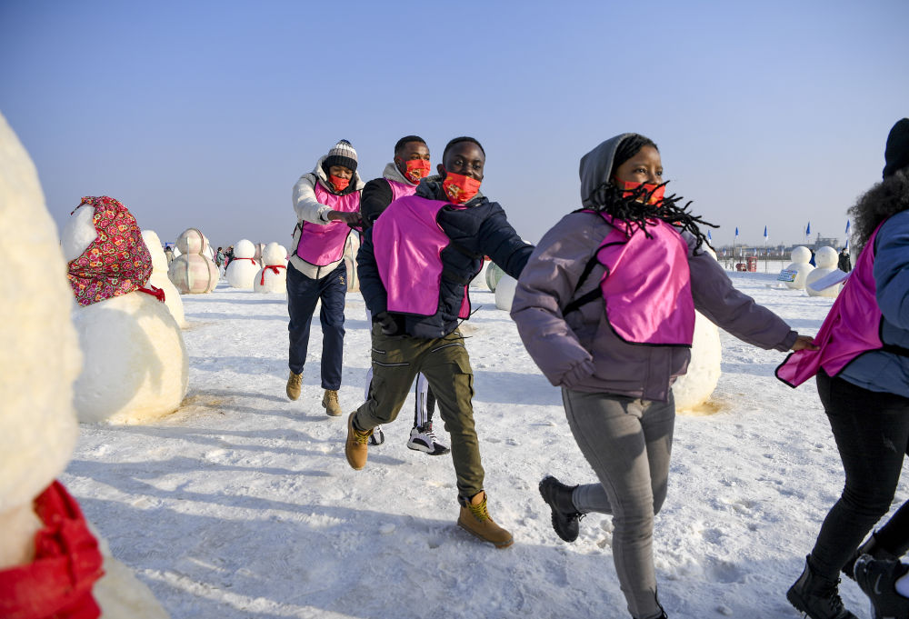 新华全媒+｜寒假的快乐哪里来？这些冰雪运动请收好