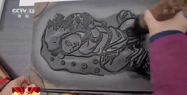 “耍老虎”“画老虎”“拓老虎” 各地虎虎生威过大年