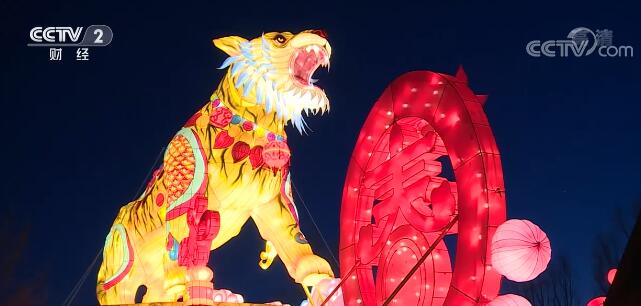 过大年 看花灯 | 众多城市纷纷点亮标志性建筑或办起特色灯展 多姿多彩迎新年