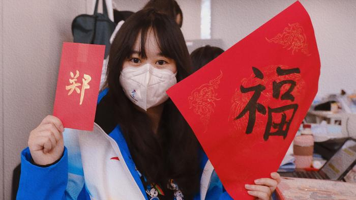 冬奥赛场中的港台志愿者：把新春祝福传递给海外