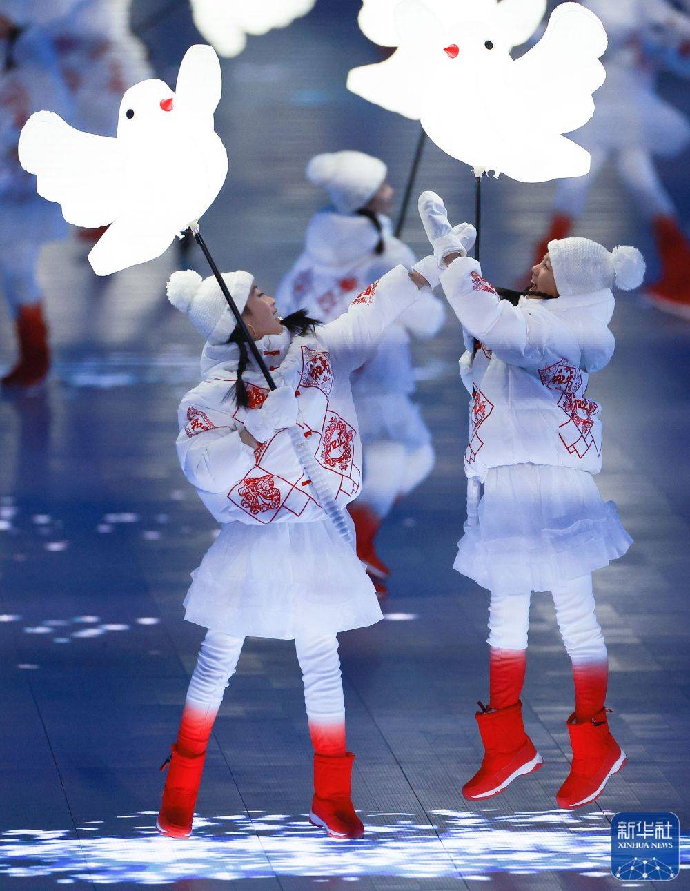 冬奥大场面｜ 这场冰雪之约“绿意盎然”