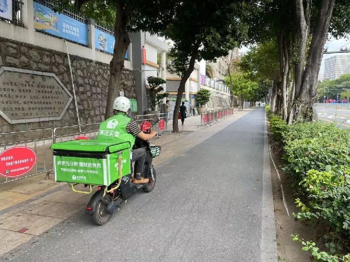 这一次，深圳被外媒“封城”了