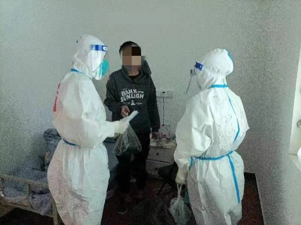 小小中药房，服务大方舱