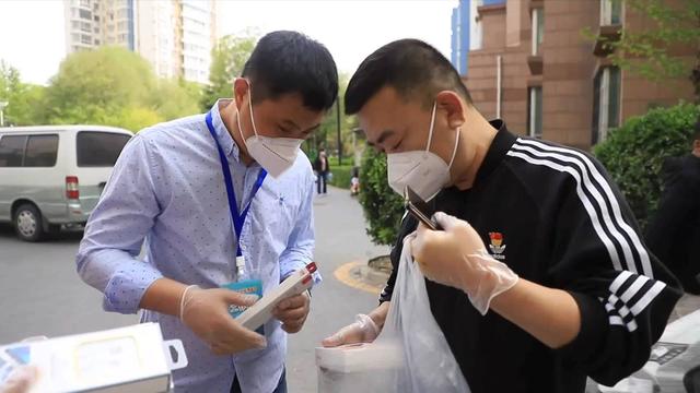 北京战疫直击丨封（管）控区居民就医用药怎么办？精准对接 全力保障