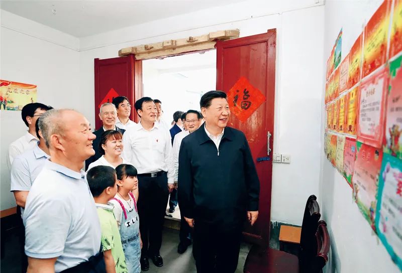 习近平：与群众有福同享、有难同当，有盐同咸、无盐同淡