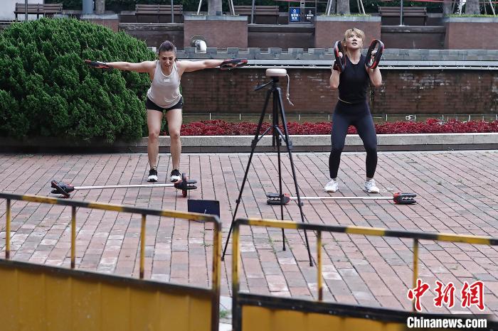 （上海战疫录）上海：运动健身成为疫情下市民日常生活“必选项”