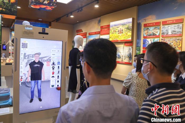 赣南等原中央苏区振兴发展战略实施十周年成就展在江西赣州开展