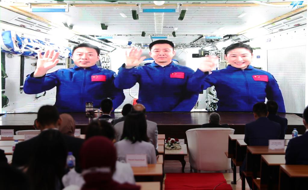 全球连线｜“天宫对话”与非洲青少年的太空梦