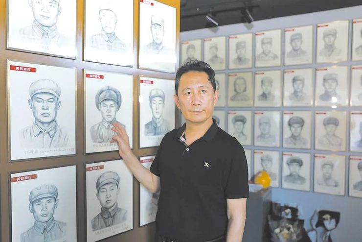 终于“团圆”！七旬老人收到抗美援朝烈士父亲的画像……