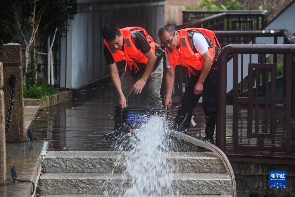 新华全媒+丨浙江江苏等地积极应对台风“梅花”