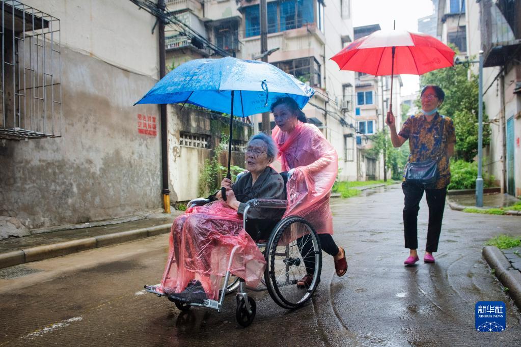 新华全媒+丨浙江江苏等地积极应对台风“梅花”