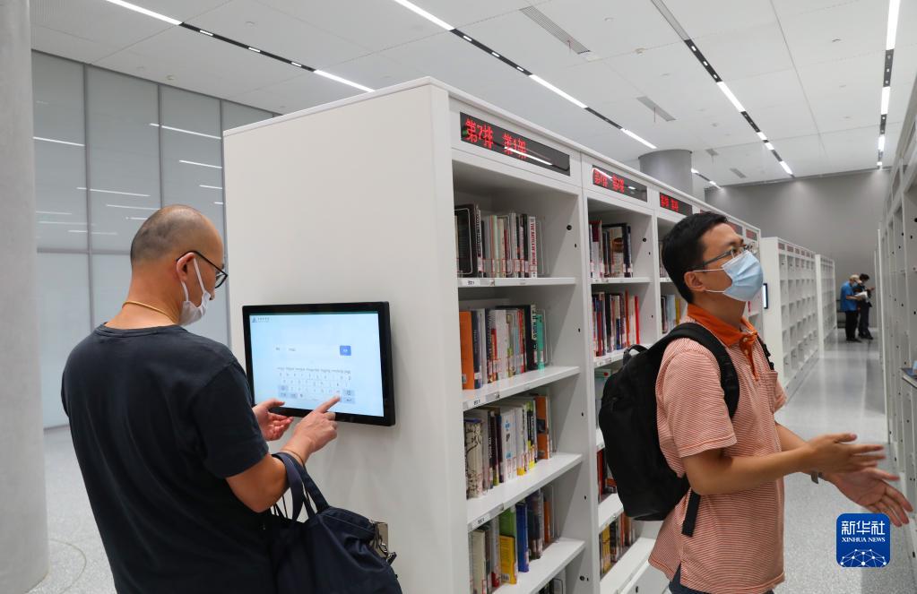 上海图书馆东馆正式对外开放