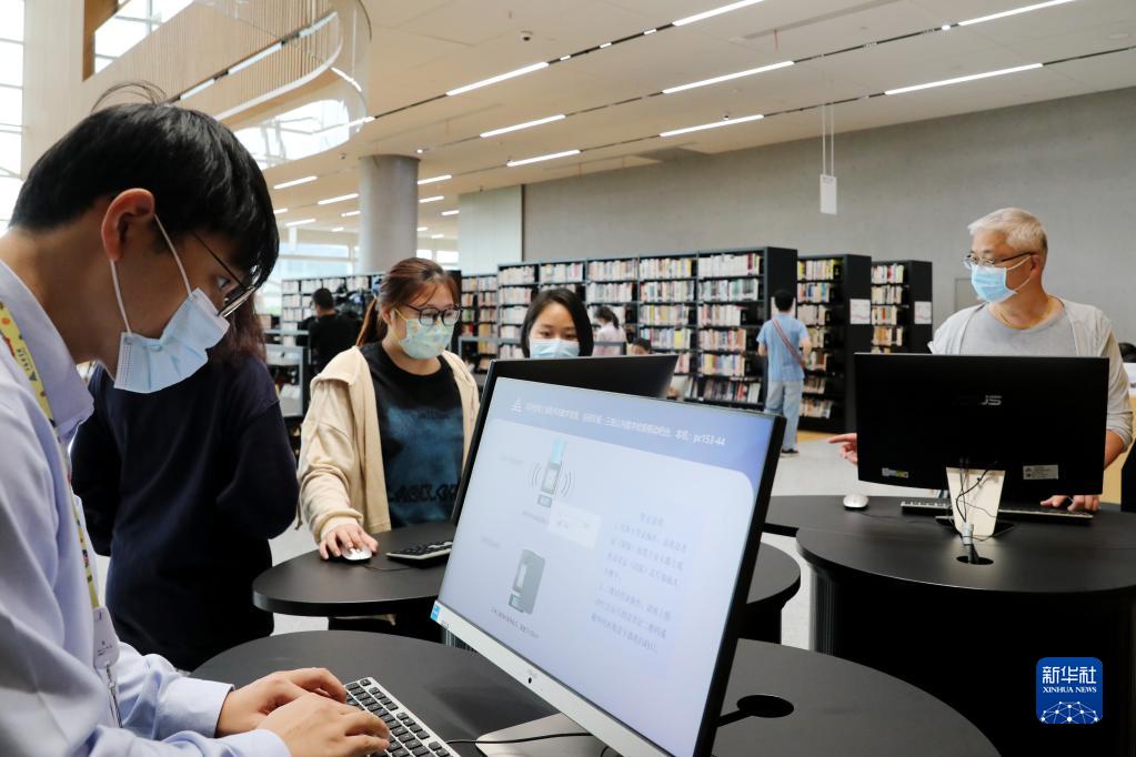 上海图书馆东馆正式对外开放