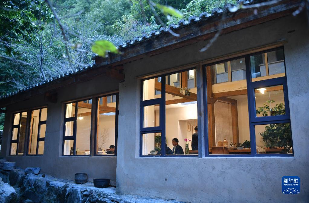 新华全媒+丨陕西宁陕：守护秦岭绿色 建设多彩田园
