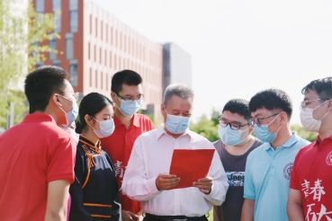 短片《回信》：让青春之花绽放在祖国最需要的地方