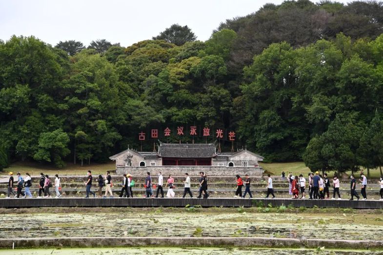 归根到底的两个“行”有何深意