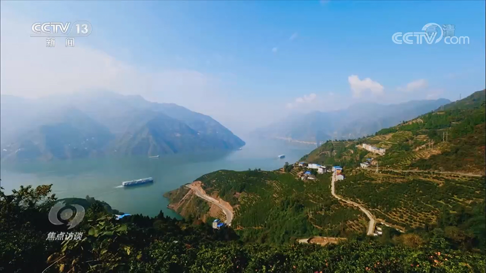 焦点访谈：奋斗 新的伟业 推动绿色发展 建设美丽中国