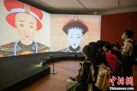 香港18000名中小学生受邀参加“青年穿越故宫之旅”
