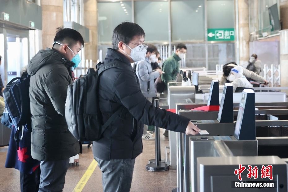 北京对进返京人员停止查验核酸证明和健康码