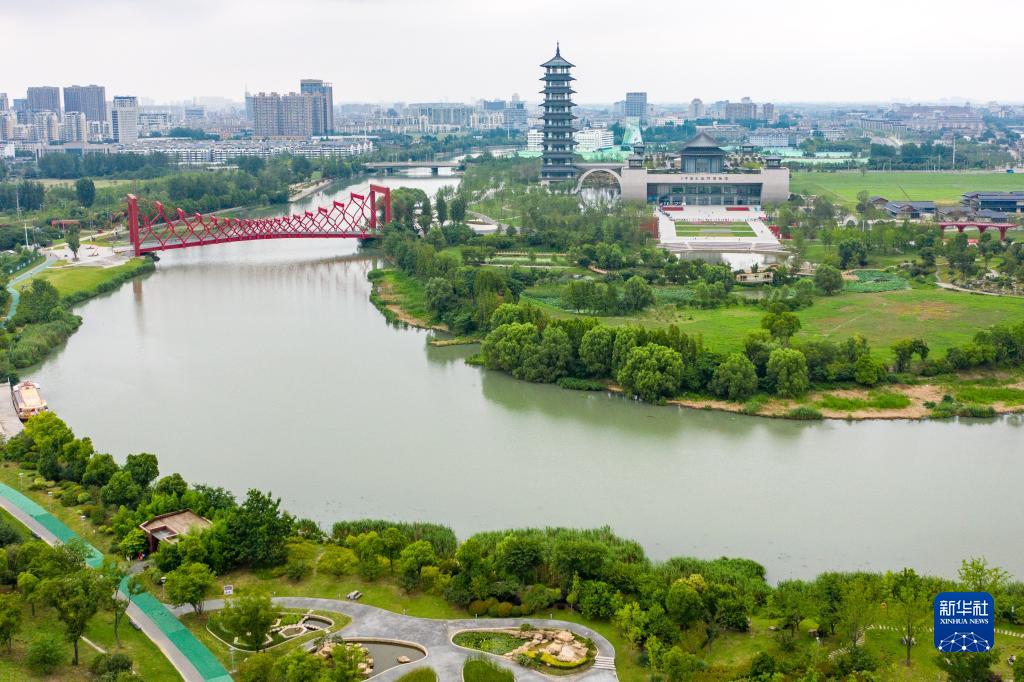新时代新征程新伟业丨铸就社会主义文化新辉煌——各地贯彻落实党的二十大精神推进文化自信自强观察