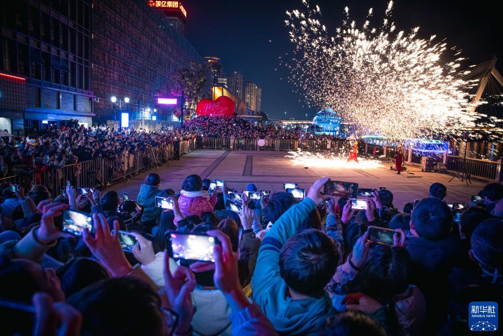 宁波老外滩夜游旺