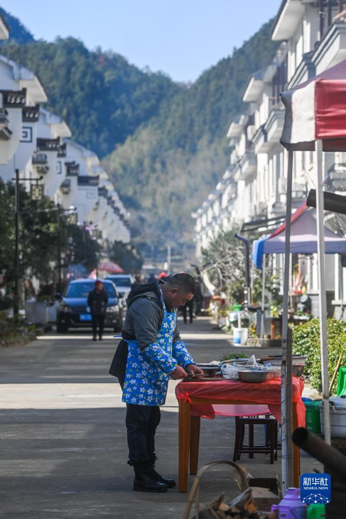 春季乡村百家宴 特色旅游促共富