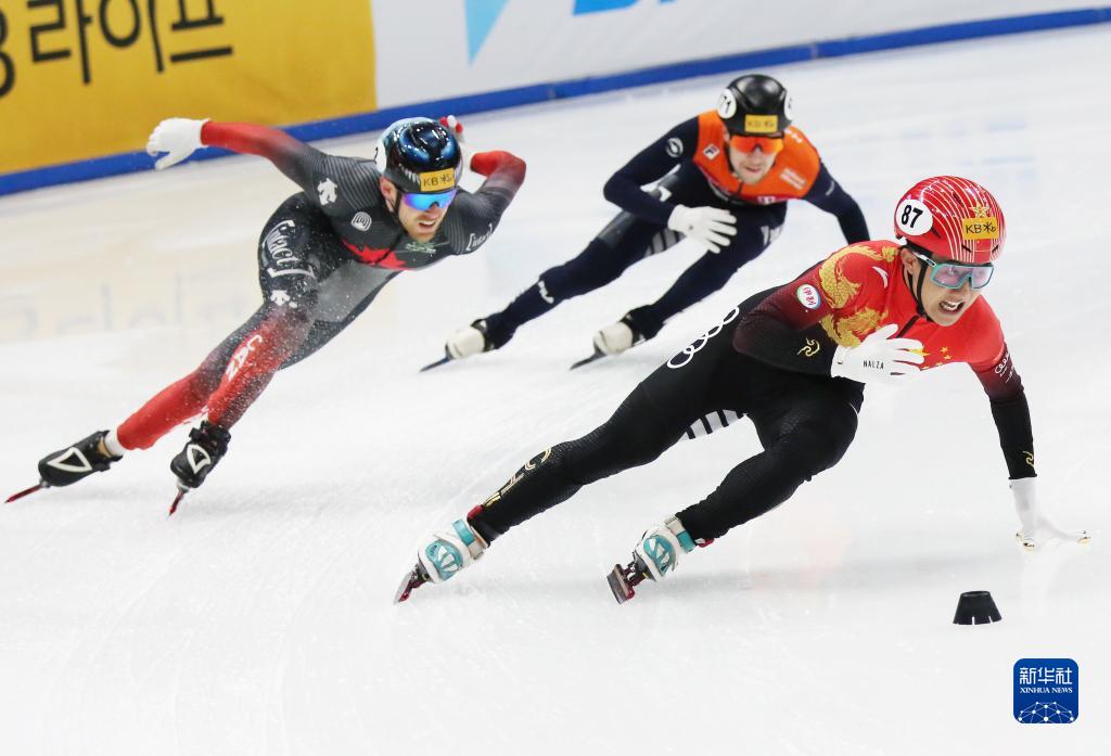 短道速滑——世锦赛：中国队晋级男子5000米接力决赛