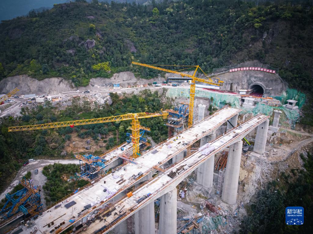 杭温铁路建设忙