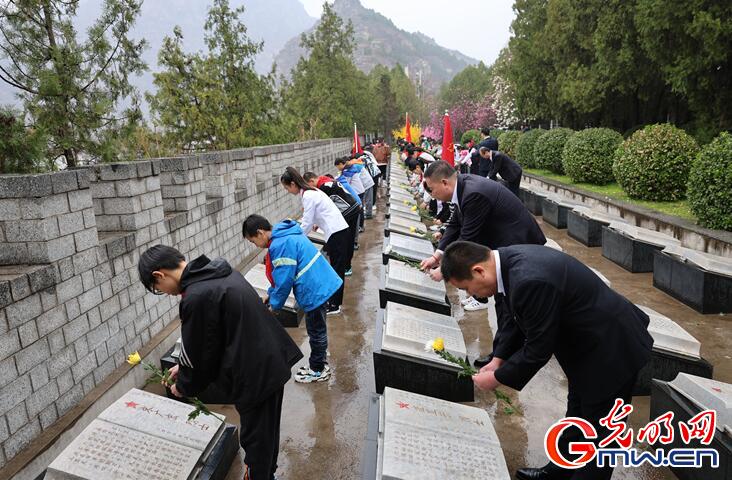 【网络中国节·清明】平西抗战纪念馆举办清明祭英烈活动