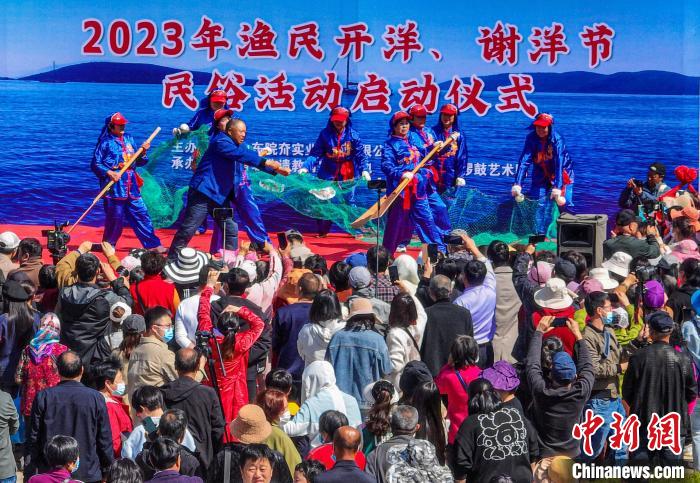 胶东渔民迎“谷雨” 展现浓郁渔家风情