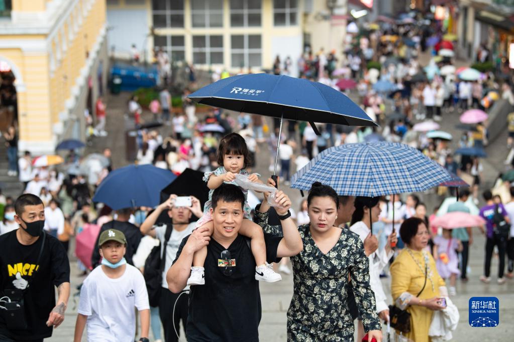 澳门：“五一”假期客如潮