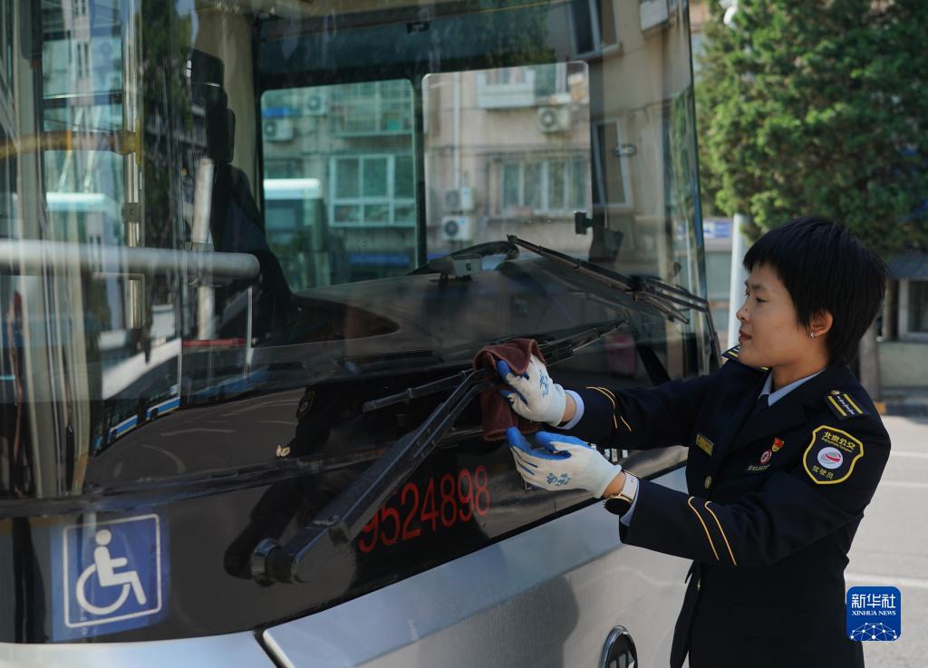 假日里的坚守