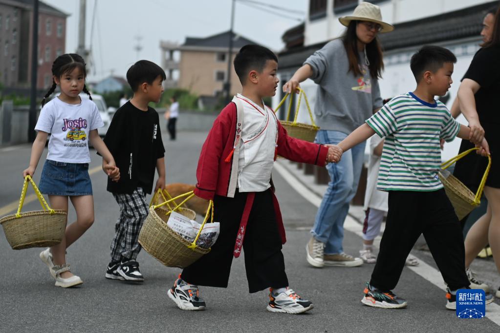 杭州：水乡民俗迎立夏