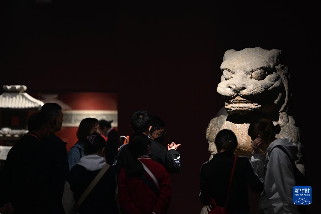 博物馆里寻访千年丝路