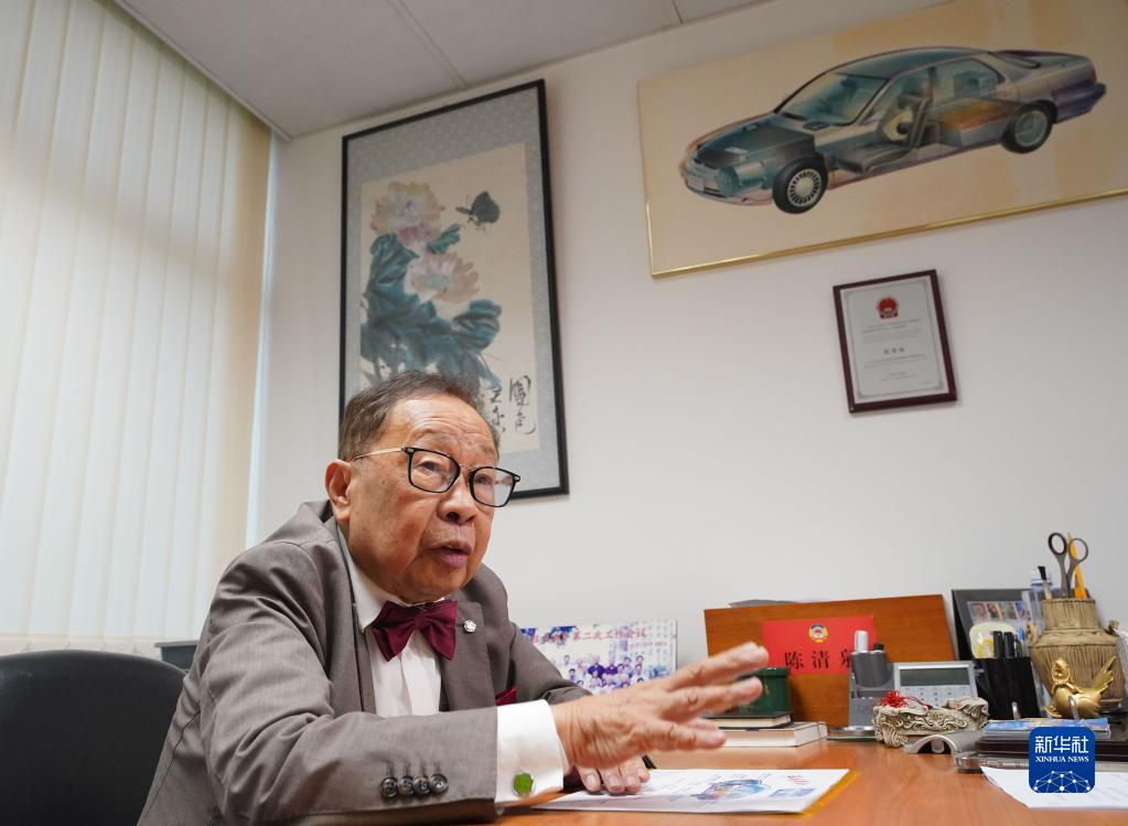 香港科学家陈清泉：中国电动汽车“领航员”