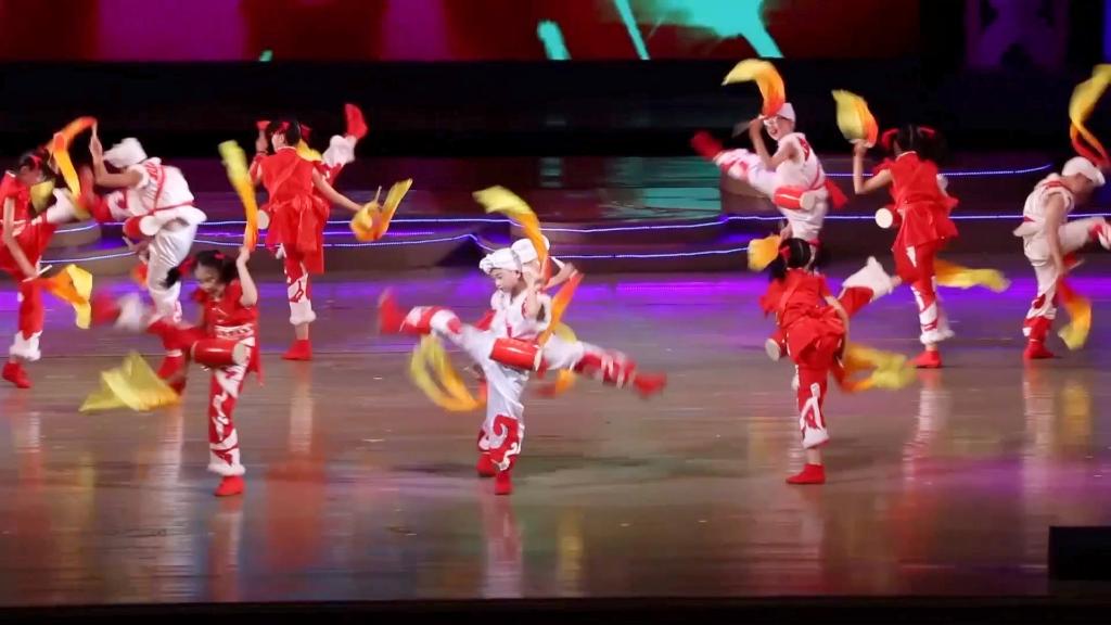 中国-中亚峰会|100秒,看安塞腰鼓舞出黄土地上的精气神